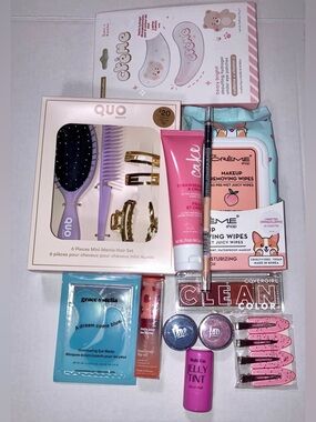 🆕 QUO Mini Hair Set & Pink Beauty Bundle #1  - 12 items in total.